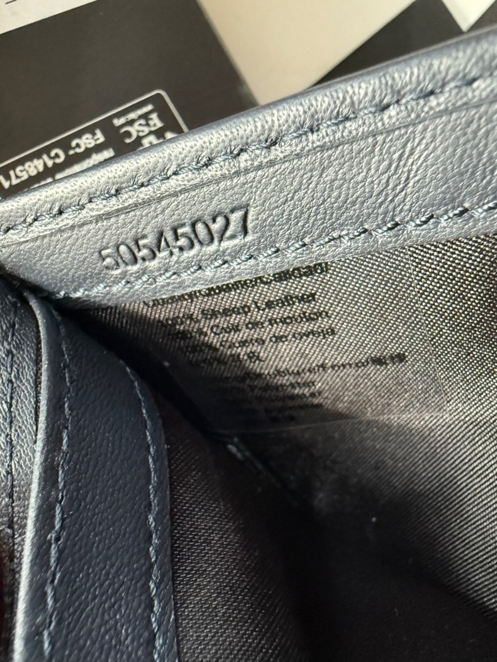 New Hugo Boss Laslo Leather Bifold Wallet - Picture 2 of 12